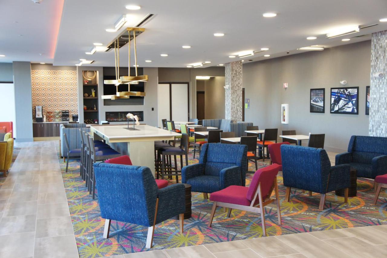 La Quinta Inn & Suites By Wyndham Braselton Εξωτερικό φωτογραφία