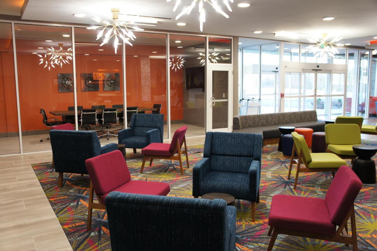 La Quinta Inn & Suites By Wyndham Braselton Εξωτερικό φωτογραφία