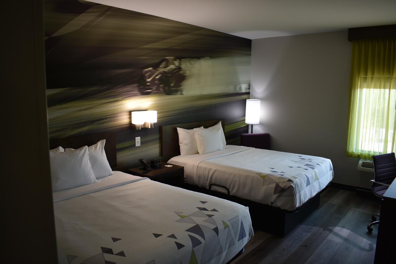La Quinta Inn & Suites By Wyndham Braselton Εξωτερικό φωτογραφία